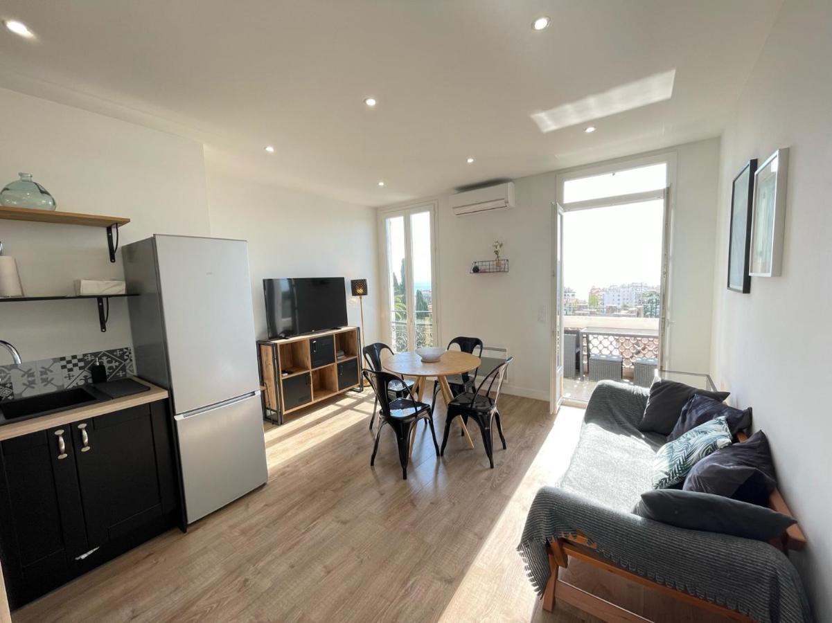 Nice Renting - Cambrai - Luxurious Sea View Terrasse - King Bed - Parking - Ac - Fully Equipped Exterior photo